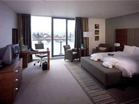 Holiday Inn London Docklands 3* ( Hotel in London, England )